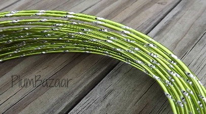 Aluminum wire, round 12 gauge 2mm, 32 ft., diamond cut, apple green and silver